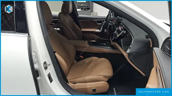 MERCEDES E-CLASS E300 4MATIC AMG LINE