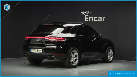 PORSCHE MACAN 2.0