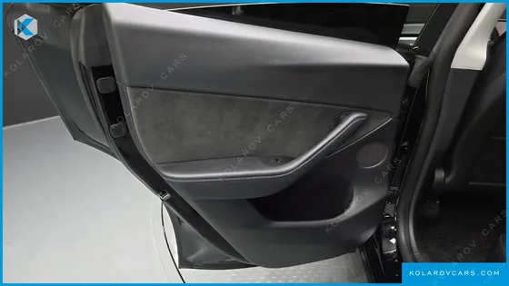 TESLA MODEL Y LONG RANGE AWD