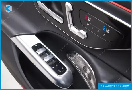 MERCEDES E-CLASS E300 4MATIC AMG LINE