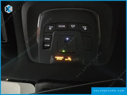 TOYOTA CROWN 2.5 4WD HYBRID