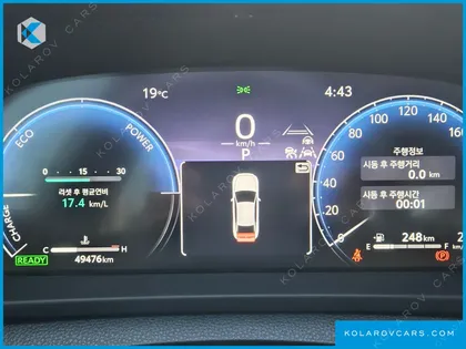 TOYOTA CROWN 2.5 4WD HYBRID
