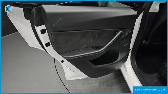 TESLA MODEL Y STANDARD RANGE RWD