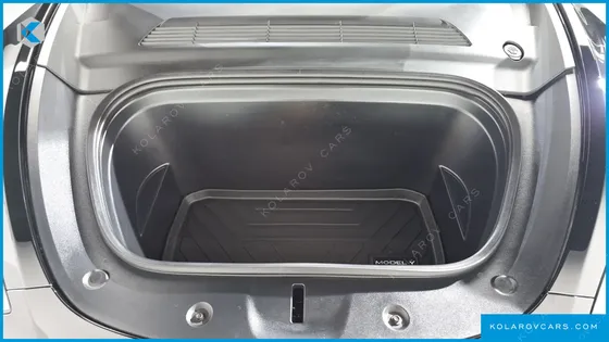 TESLA MODEL Y RWD