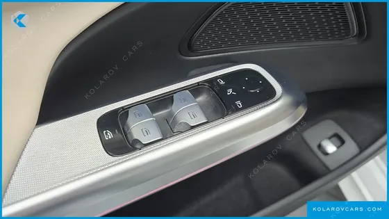 MERCEDES E-CLASS E200 AVANTGARDE