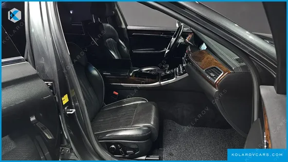 GENESIS EQ900 3.8 GDI AWD