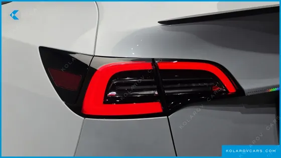 TESLA MODEL Y LONG RANGE AWD
