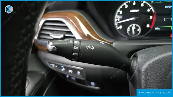 GENESIS EQ900 3.8 GDI AWD
