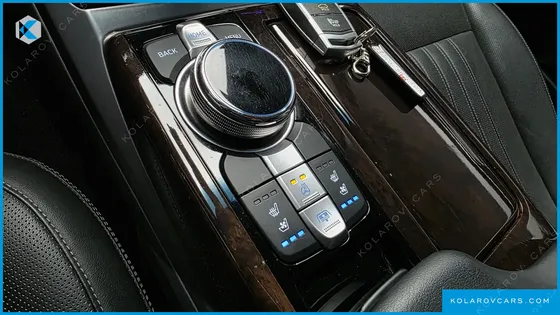 GENESIS EQ900 3.8 GDI AWD