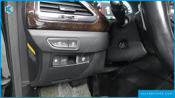 GENESIS EQ900 3.8 GDI AWD