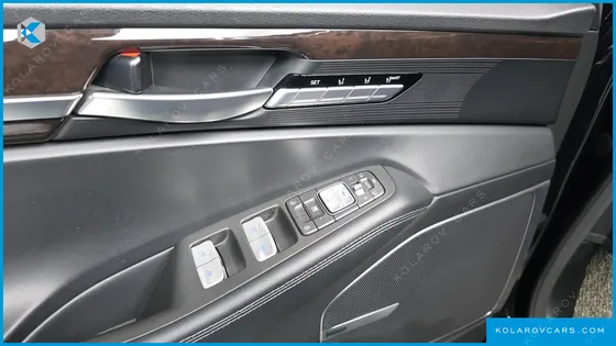 GENESIS EQ900 3.8 GDI AWD