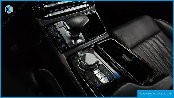 GENESIS EQ900 5.0 GDI AWD