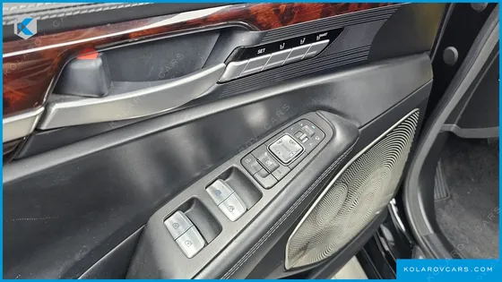 GENESIS EQ900 5.0 GDI AWD