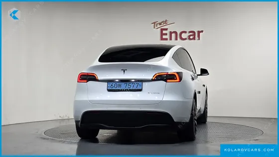 TESLA MODEL Y LONG RANGE AWD