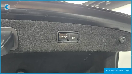 GENESIS EQ900 3.8 GDI AWD