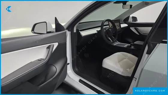 TESLA MODEL Y LONG RANGE AWD