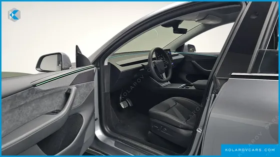 TESLA MODEL Y LONG RANGE AWD