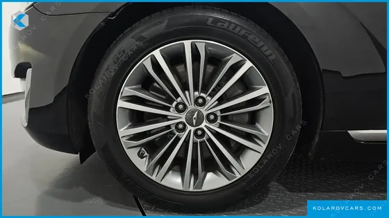 GENESIS EQ900 3.8 GDI AWD