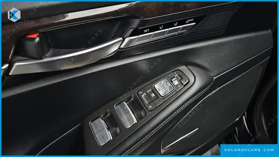 GENESIS EQ900 3.8 GDI AWD