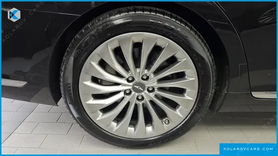 GENESIS EQ900 5.0 GDI AWD