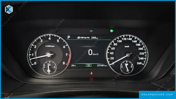 GENESIS EQ900 5.0 GDI AWD