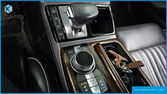 GENESIS EQ900 5.0 GDI AWD