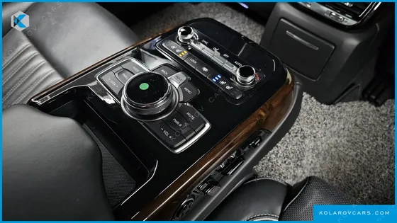 GENESIS EQ900 5.0 GDI AWD