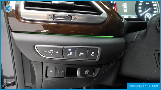 GENESIS EQ900 3.8 GDI AWD