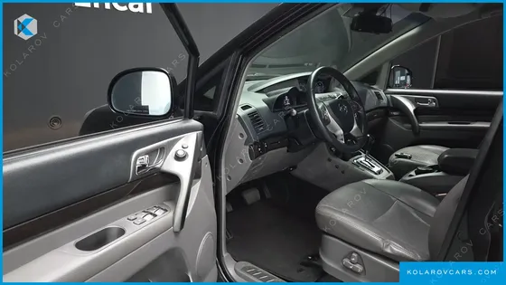 KGM - SSANGYONG KORANDO 4WD TX 9-SEATER