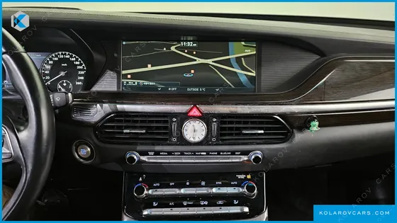 GENESIS EQ900 3.8 GDI AWD