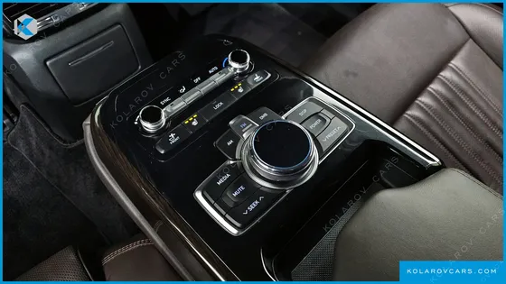 GENESIS EQ900 3.8 GDI AWD