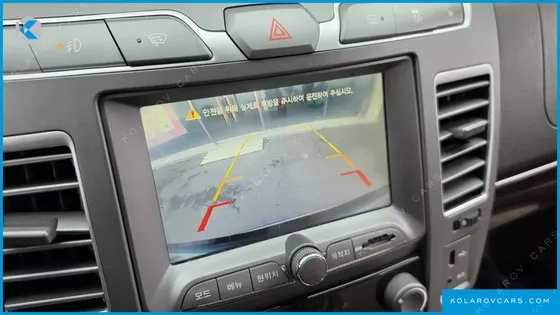 KGM - SSANGYONG KORANDO 4WD CHATEAU 11-SEATER