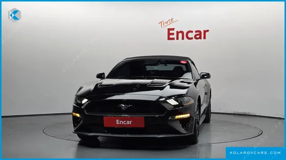 FORD MUSTANG CONVERTIBLE