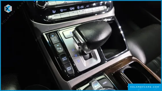 GENESIS EQ900 5.0 GDI AWD