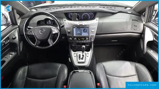 KGM - SSANGYONG KORANDO 4WD TX 9-SEATER