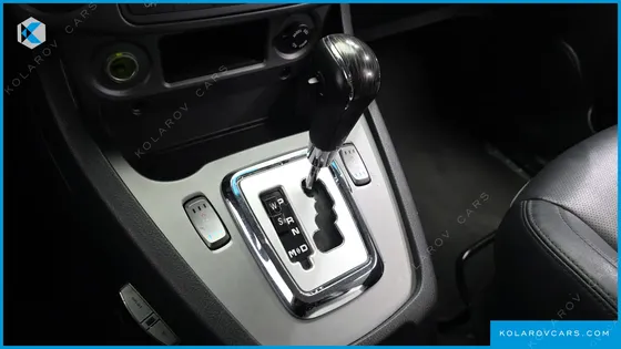 KGM - SSANGYONG KORANDO 4WD TX 9-SEATER