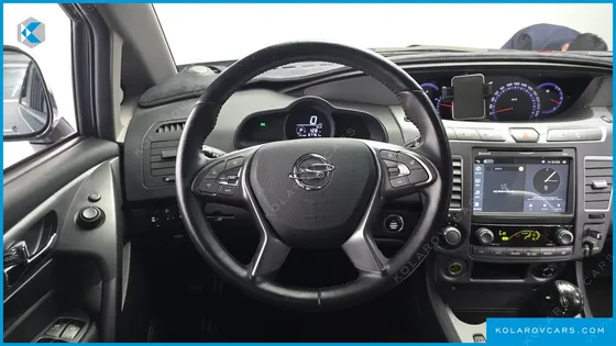 KGM - SSANGYONG KORANDO 4WD TX 9-SEATER
