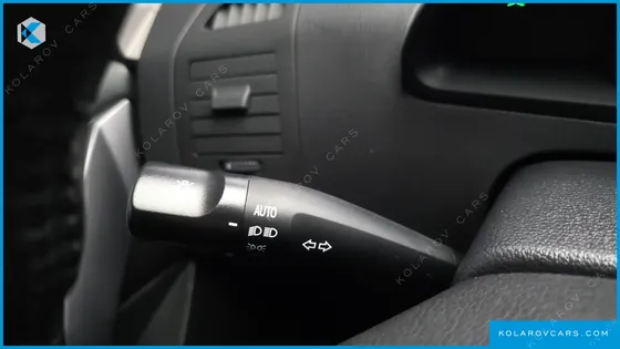 KGM - SSANGYONG KORANDO 4WD TX 9-SEATER