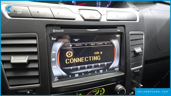 KGM - SSANGYONG KORANDO 4WD TX 9-SEATER