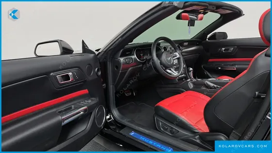 FORD MUSTANG GT CONVERTIBLE