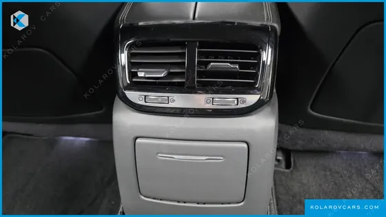 GENESIS EQ900 3.8 GDI AWD
