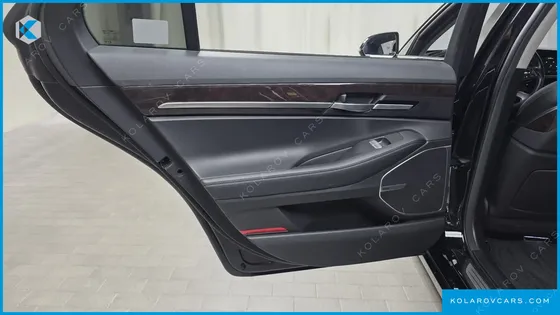 GENESIS EQ900 3.8 GDI AWD