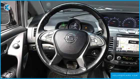 KGM - SSANGYONG KORANDO 4WD TX 9-SEATER
