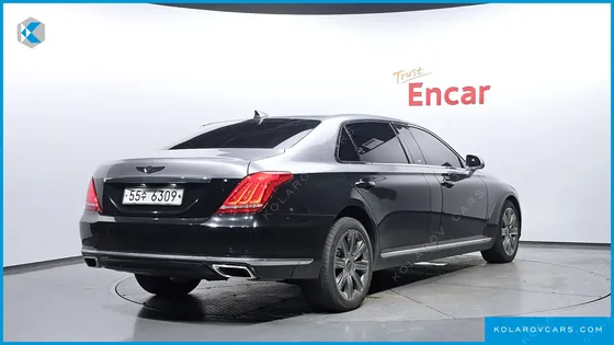 GENESIS EQ900 5.0 GDI AWD LIMOUSINE