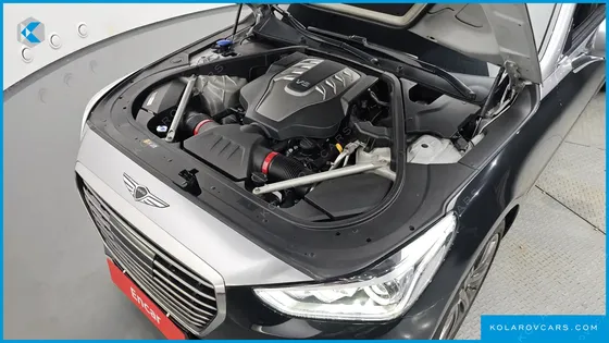 GENESIS EQ900 5.0 GDI AWD LIMOUSINE