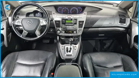 KGM - SSANGYONG KORANDO 4WD OUTDOOR EDITION 9-SEATER