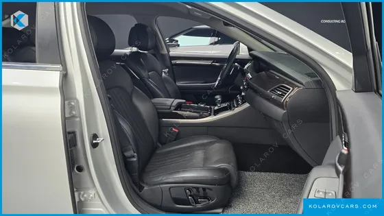 GENESIS EQ900 3.8 GDI AWD