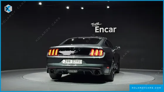 FORD MUSTANG COUPE