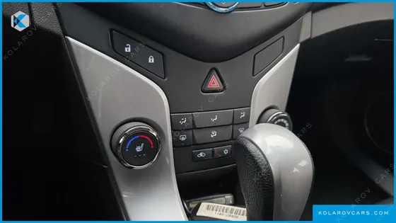 CHEVROLET (GM DAEWOO) CRUZE 1.4 TURBO LT+ LEATHER PACKAGE