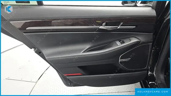GENESIS EQ900 3.8 GDI AWD